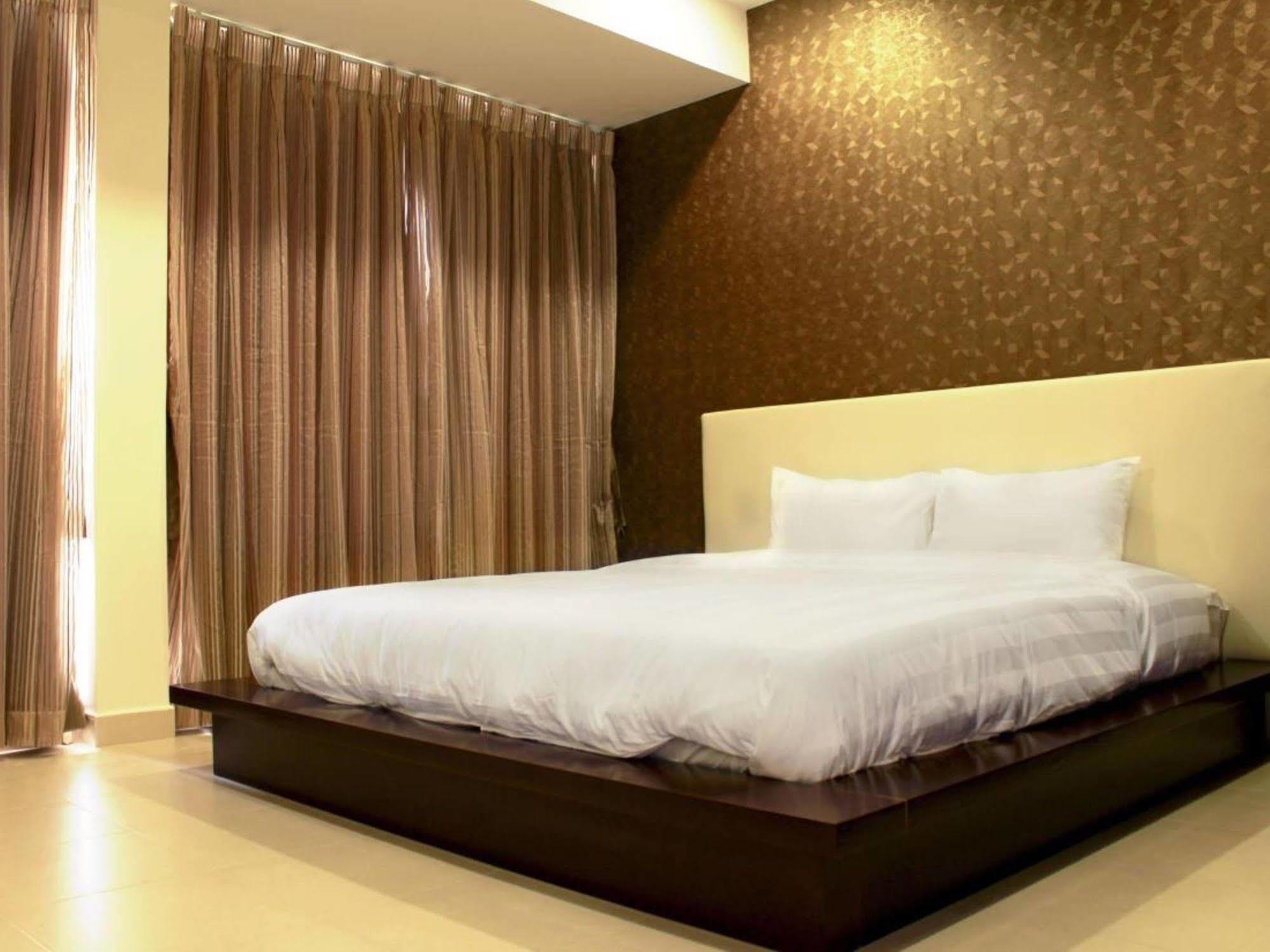 Song Hưng Hotel&Serviced Apartments - Căn hộ Dịch vụ&Khách sạn Thành Pho Ho Chí Minh Esterno foto